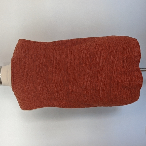 Beautiful Rust Colored CJ Banks Cardigan - Picture 4 of 6